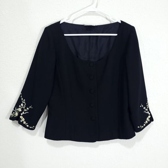 Drapers and Damons Blazer Womens Size 10  Black Cropped Embroidered Fitted - Picture 1 of 11